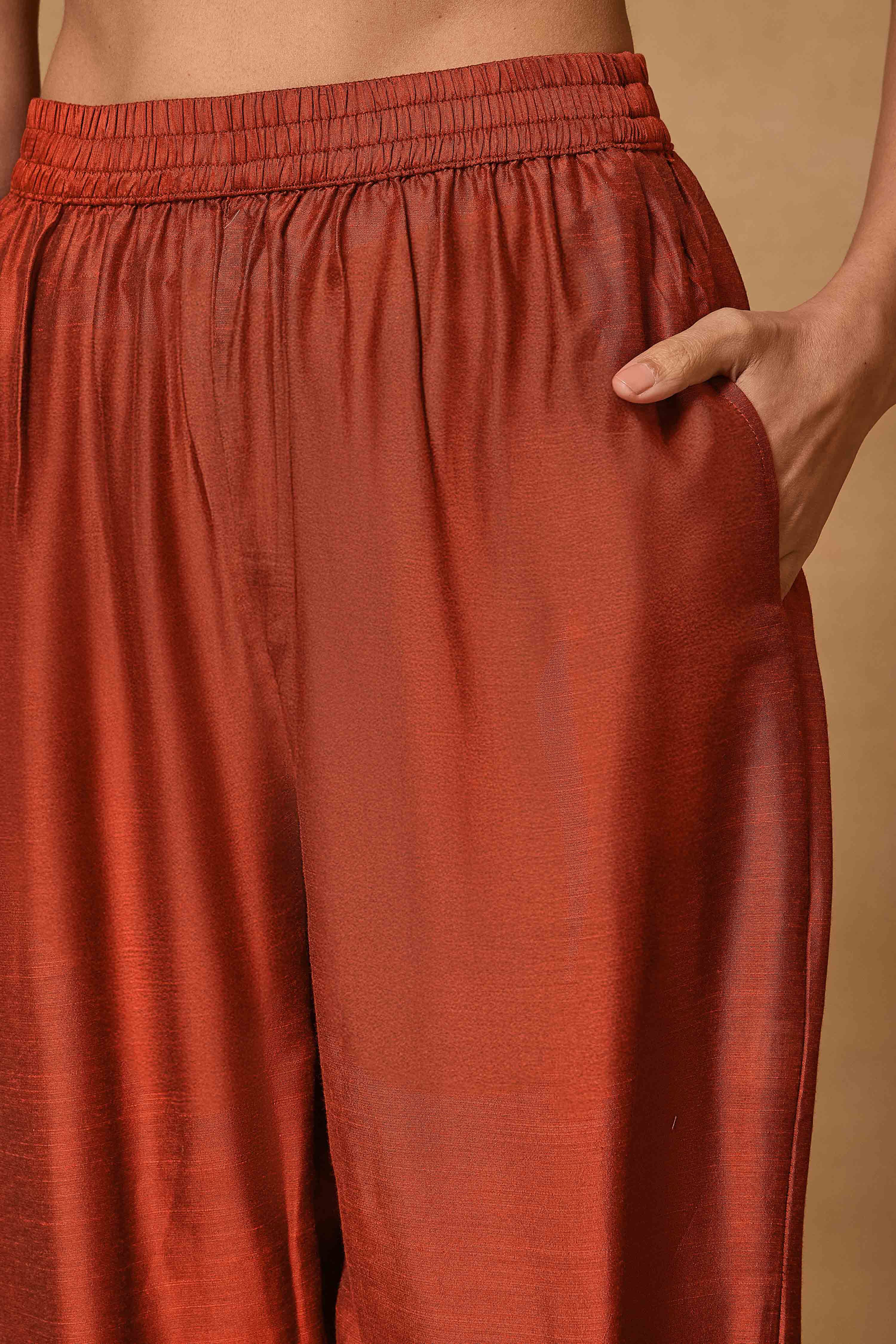 Rust Viscose Blend Straight Solid Suit Set image number 2