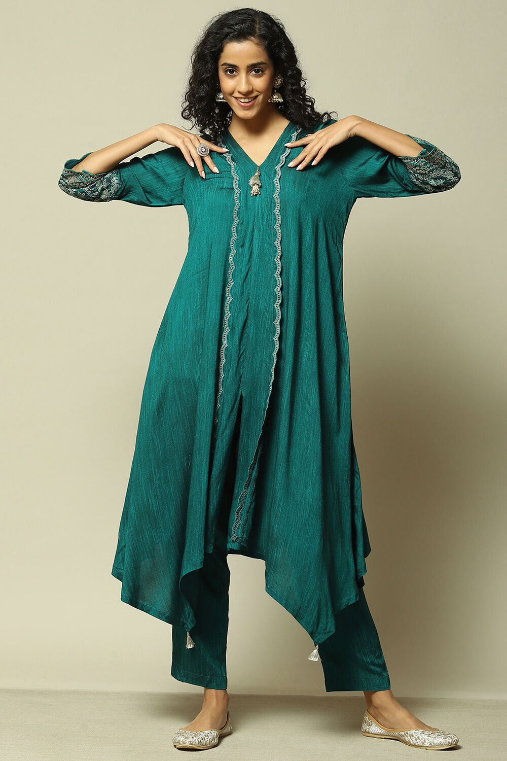 Buy Green Poly Viscose Straight Printed Suit set 2N by Rangriti