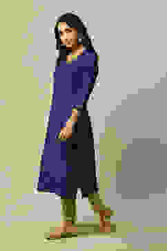 Blue LIVA Straight Printed Kurta image number 2