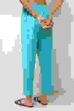 Aqua Cotton Lycra Solid Regular Pants image number 5