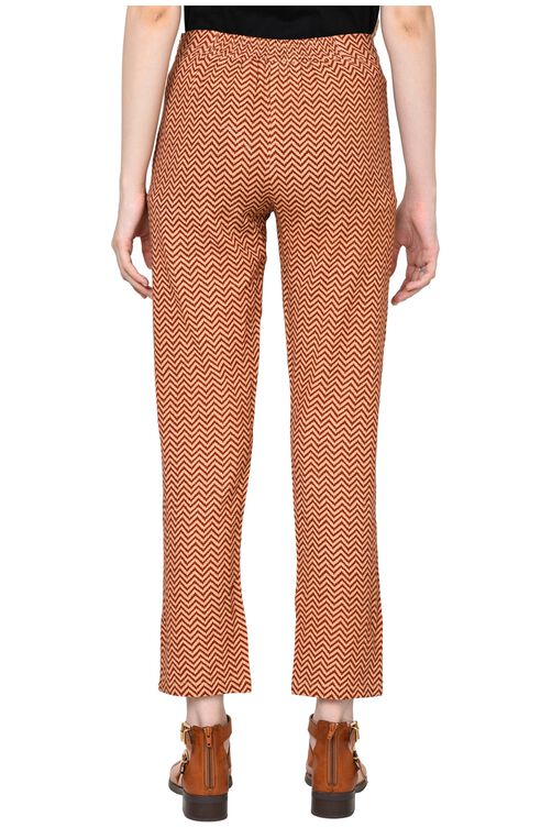 Rangriti Maroon Cotton Slim Pants image number 5