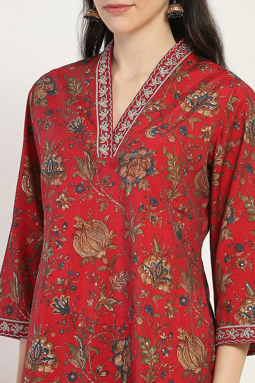 Maroon Cotton Blend Straight Set image number 1
