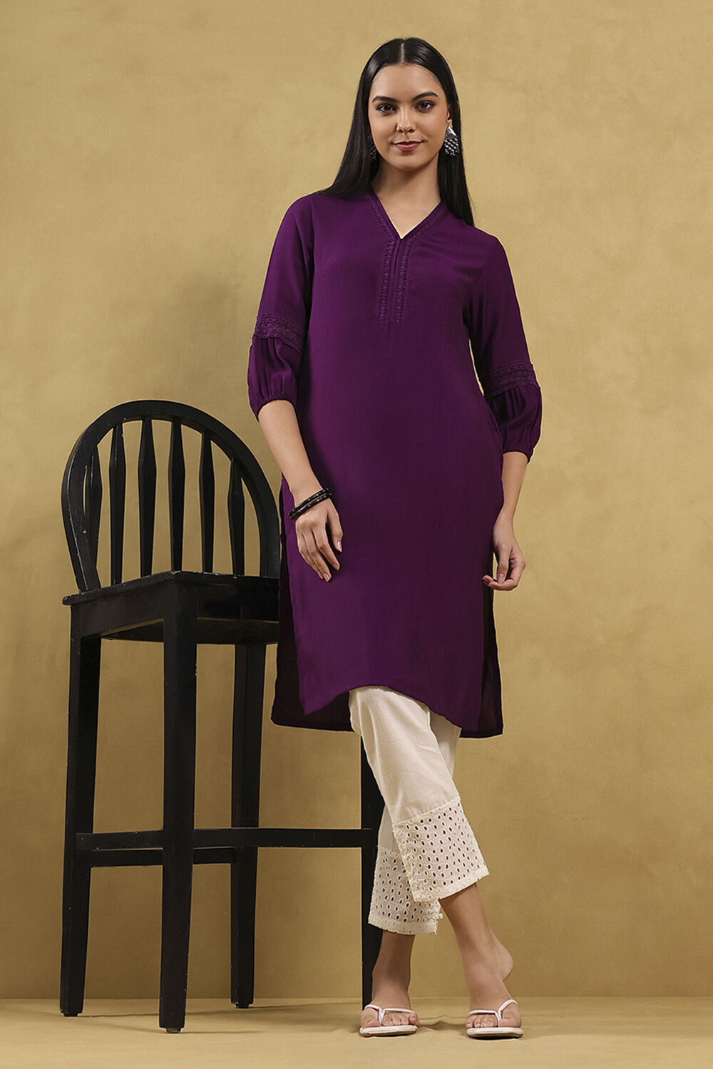 Purple Solid Straight Kurta image number 3