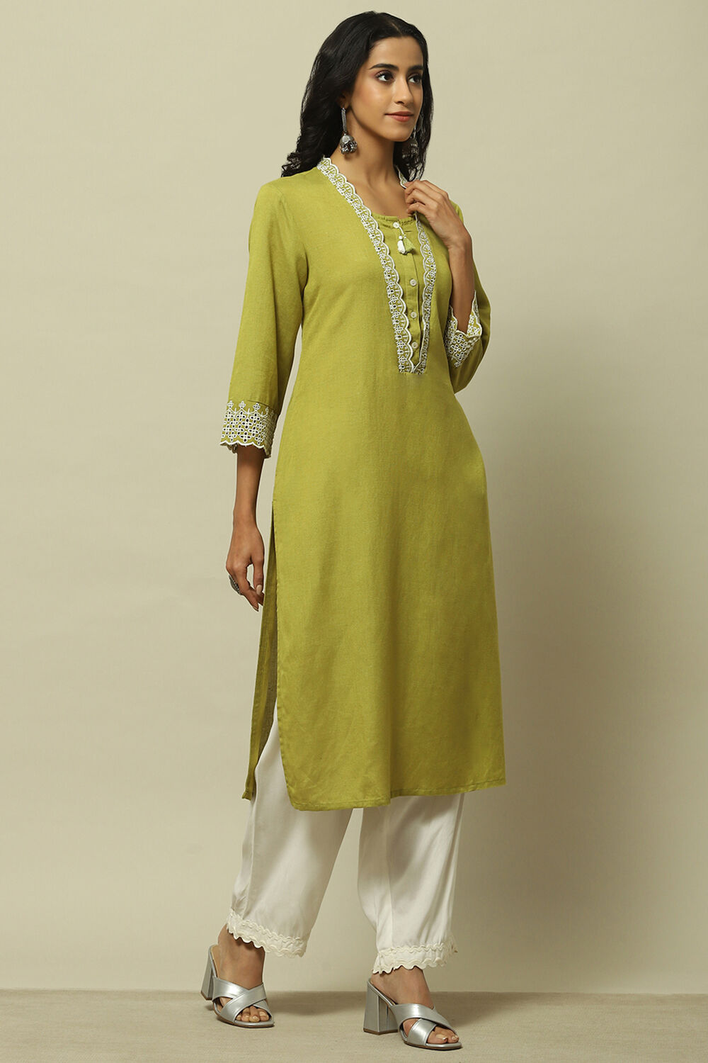 Lime Green Solid Straight Kurta image number 4