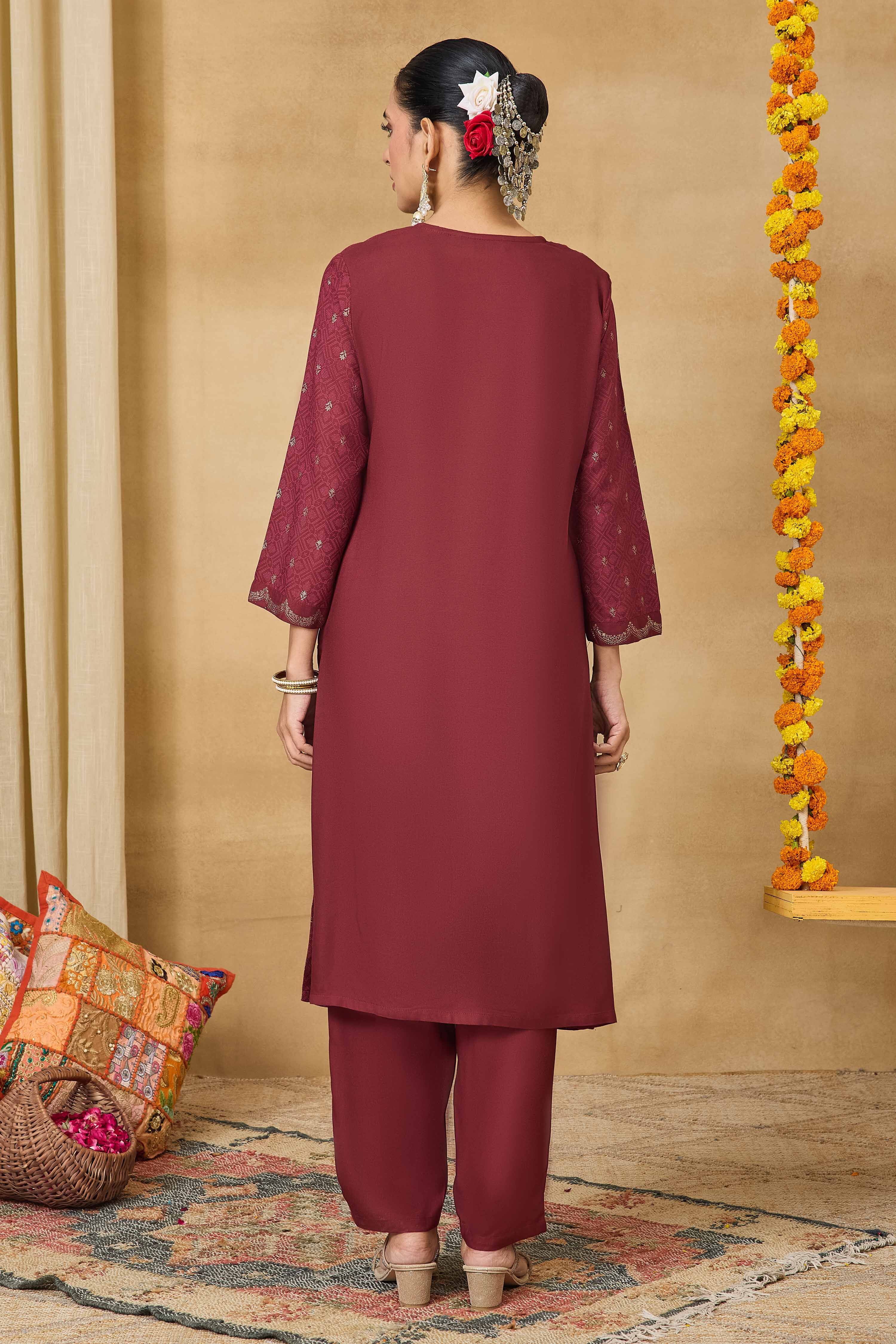 Blue Viscose Rayon Straight Printed Suit Set image number 5