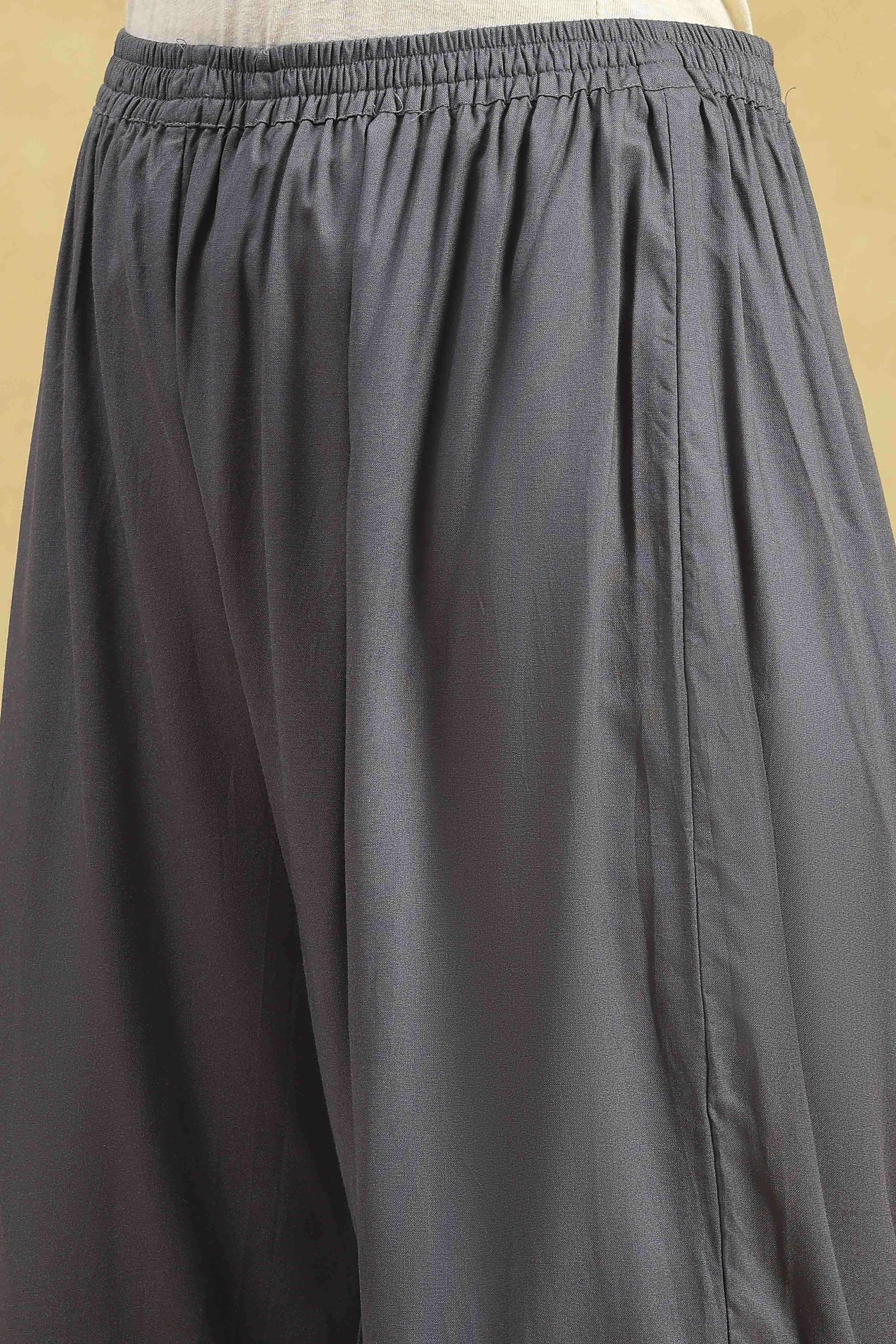 Grey Viscose Rayon Printed Straight Kurta Pants Set image number 2