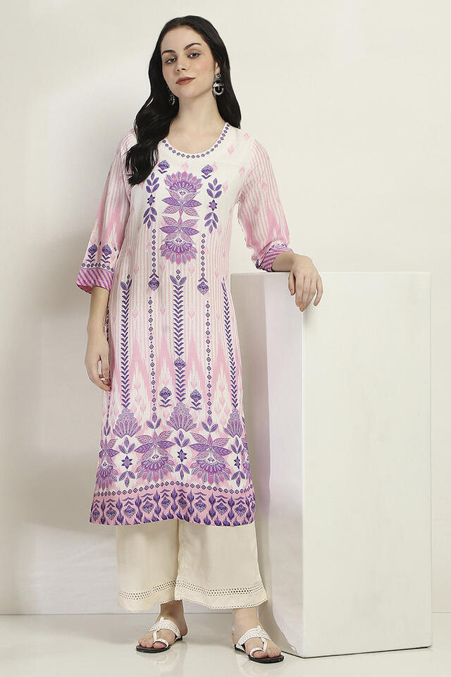 Rangriti Rayon Printed Regular Kurta in Purple
