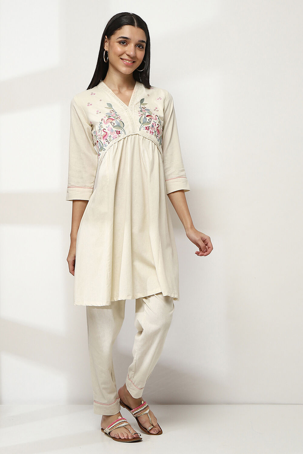 Ivory Cotton Gathered Kurta Set image number 5