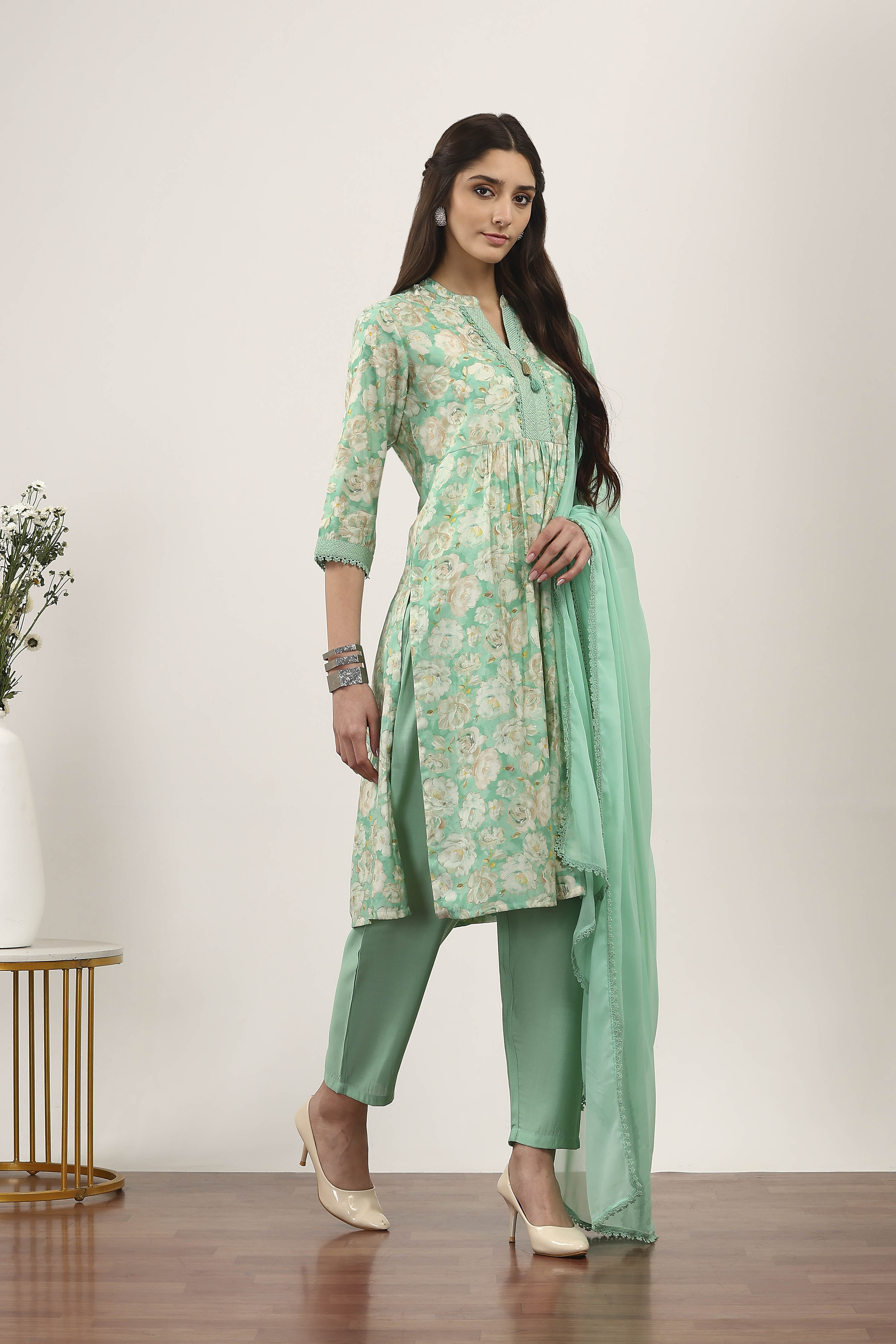 Pink Viscose Polyester Gathered Suit Sets image number 5