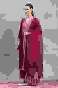 Red Viscose Rayon Embroidered Gathered Suit Set image number 3