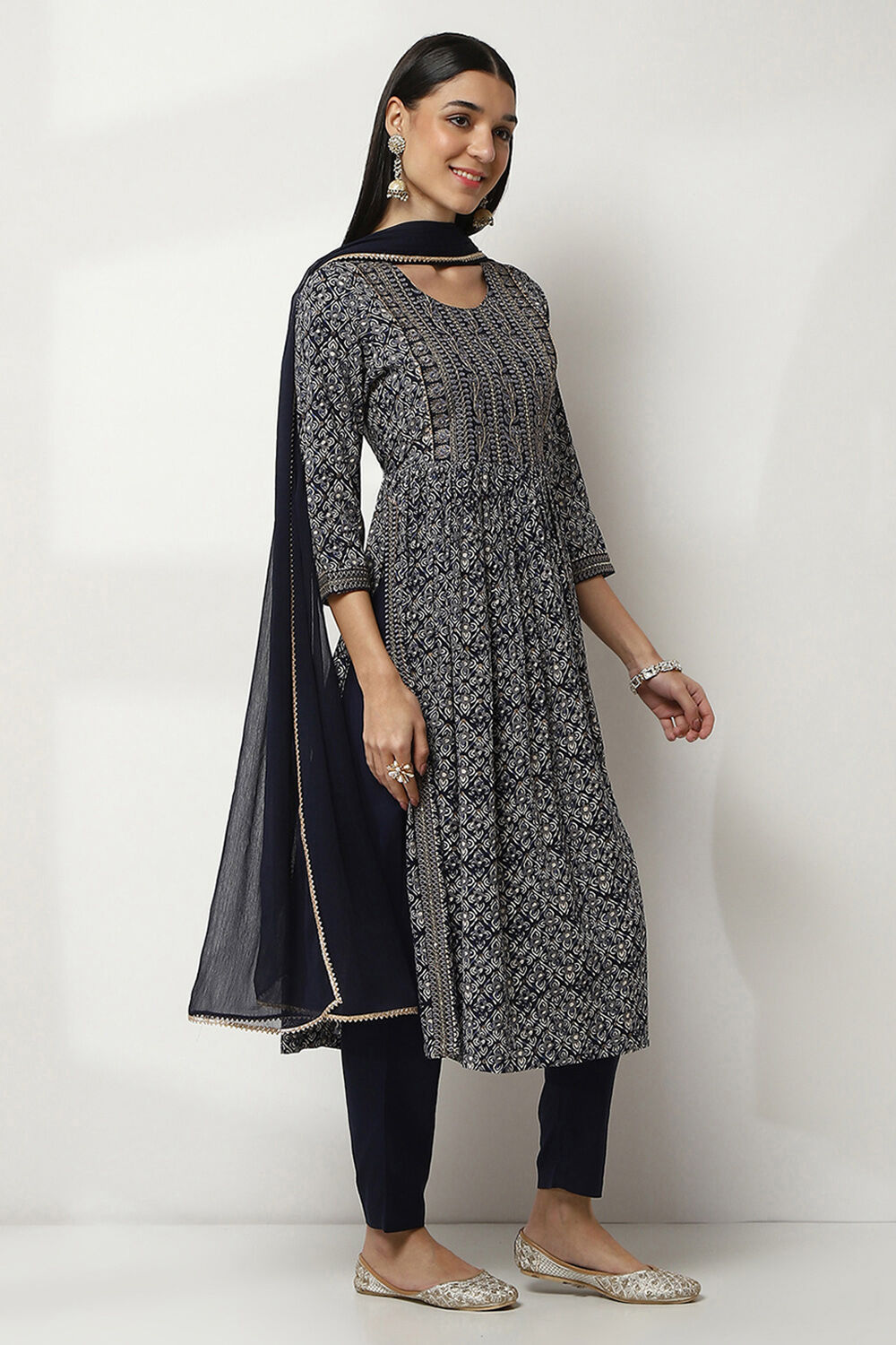 Indigo Viscose Rayon Gathered Set image number 5