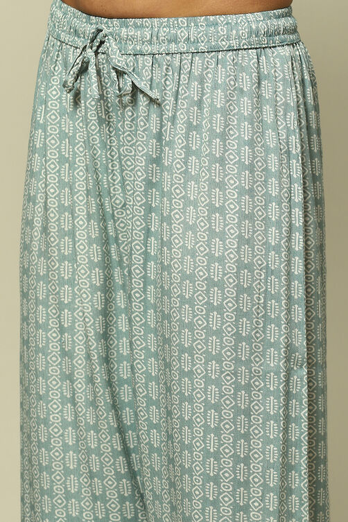 Blue Cotton Blend Straight Printed Kurta Palazzo Suit Set image number 2