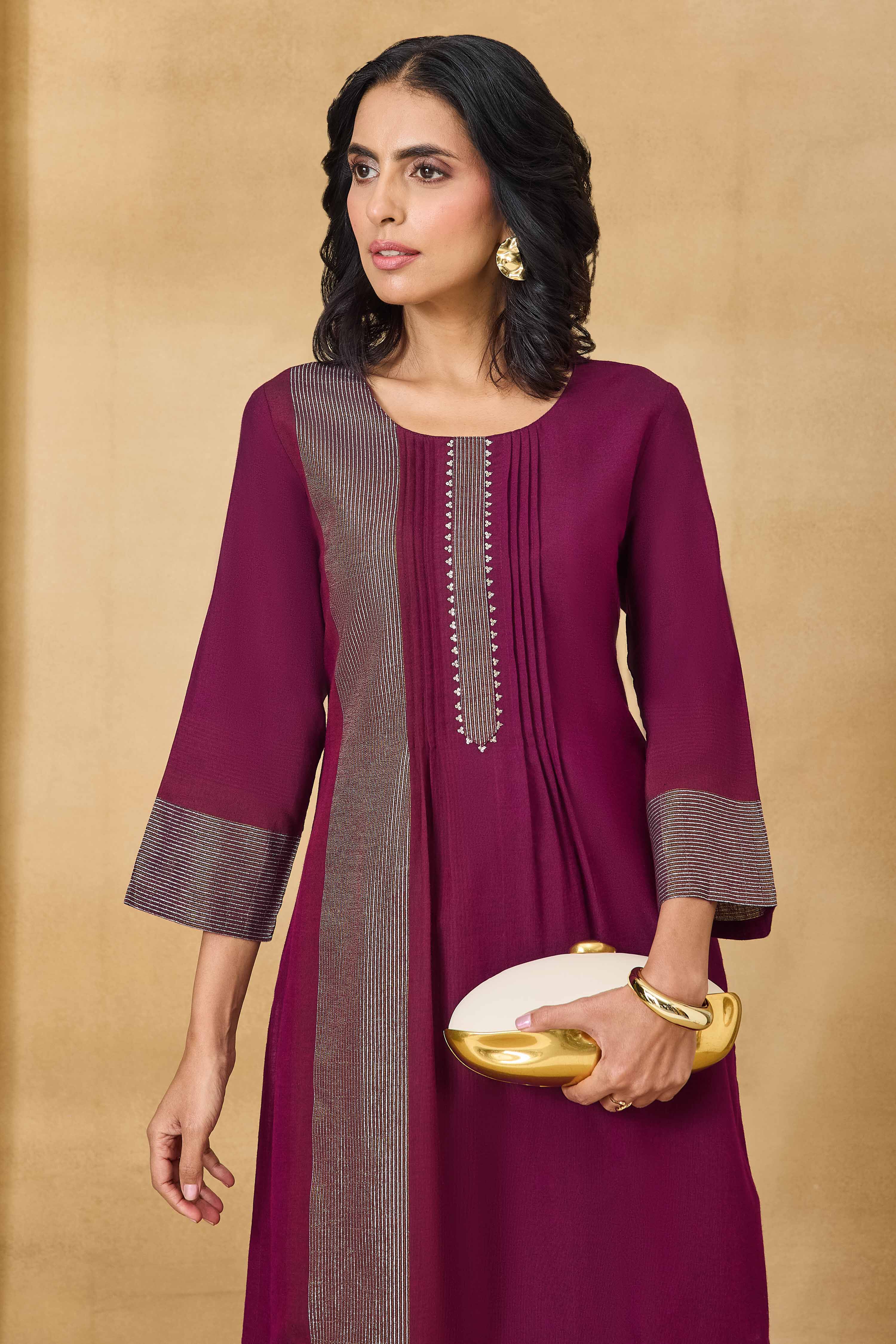 Purple Cotton Straight Yarndyed Kurta Pants Set image number 8