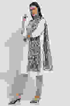 White and Black Printed Straight Suit Set image number 3