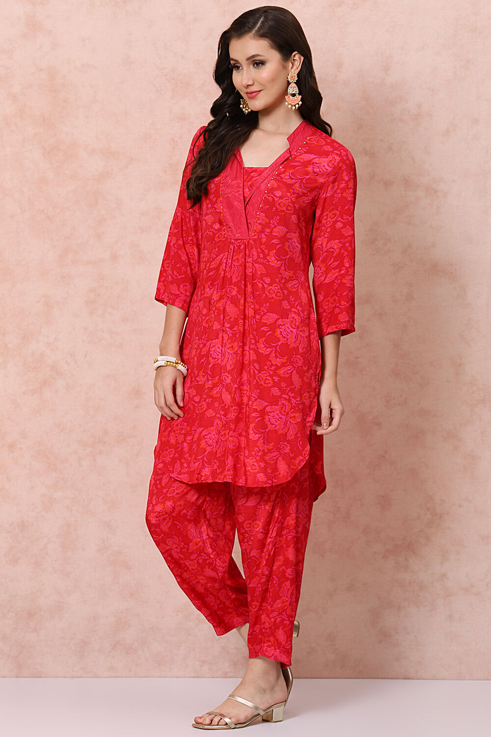 Pink Viscose Kurta Pants Set image number 2
