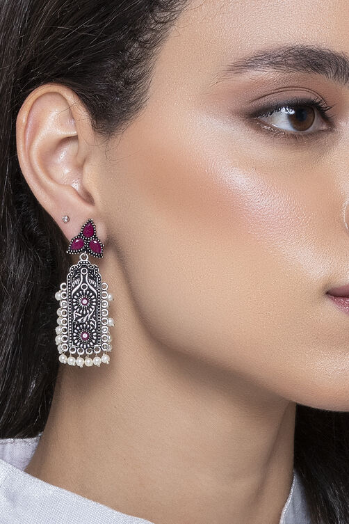 Red Metal Brass Earring image number 1