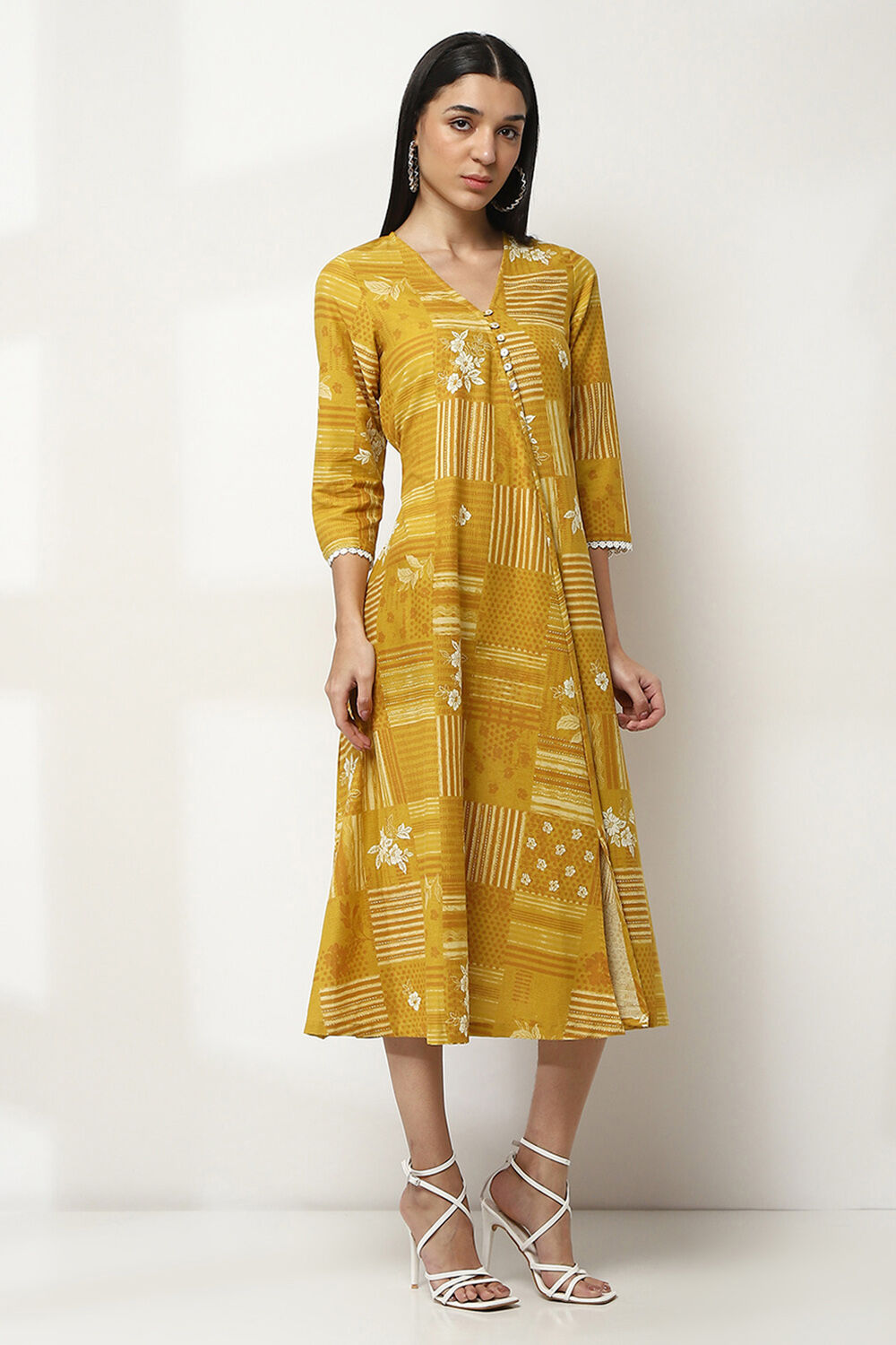 Yellow Cotton Printed Flared Dress image number 4