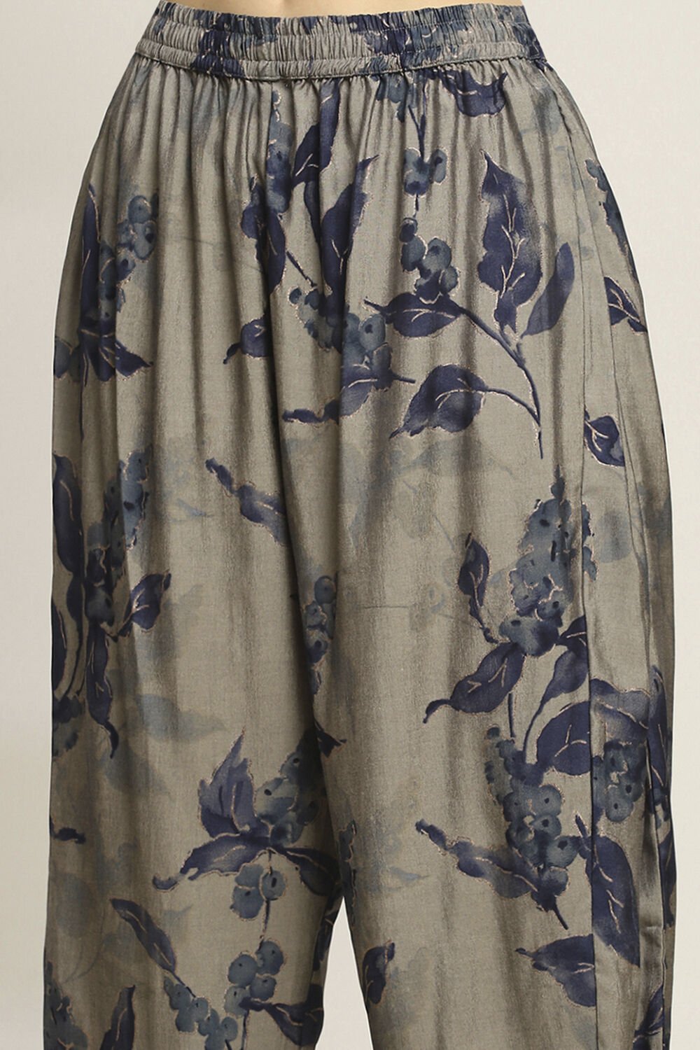 Grey Viscose Blend Printed A-Line Kurta Pants Set image number 2