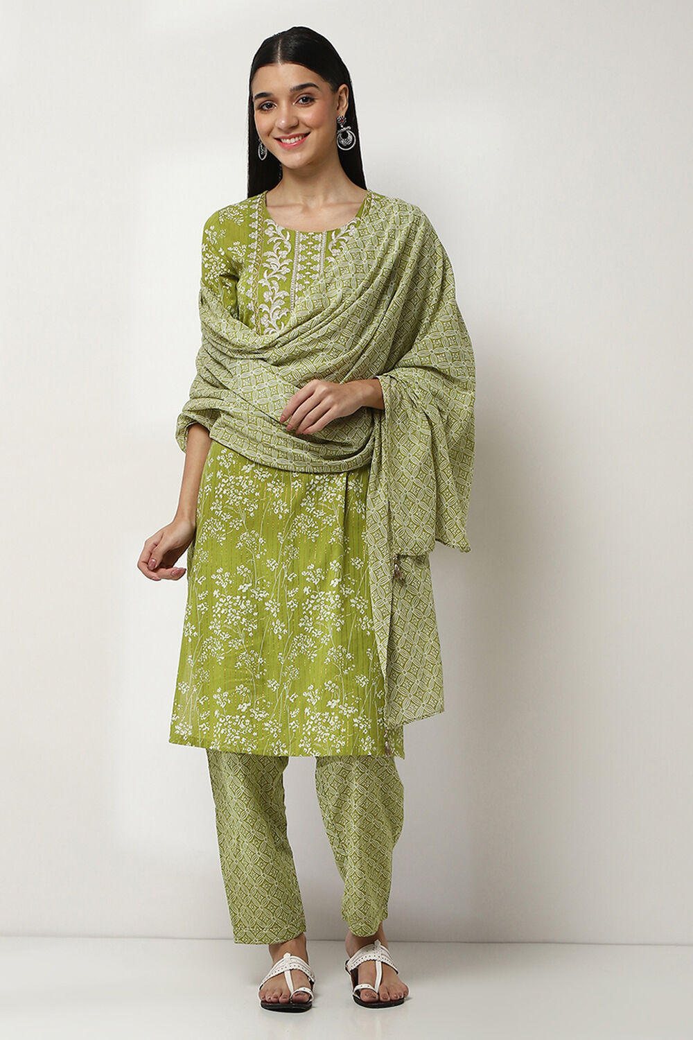 Green Cotton Printed Straight Suit Set image number 0