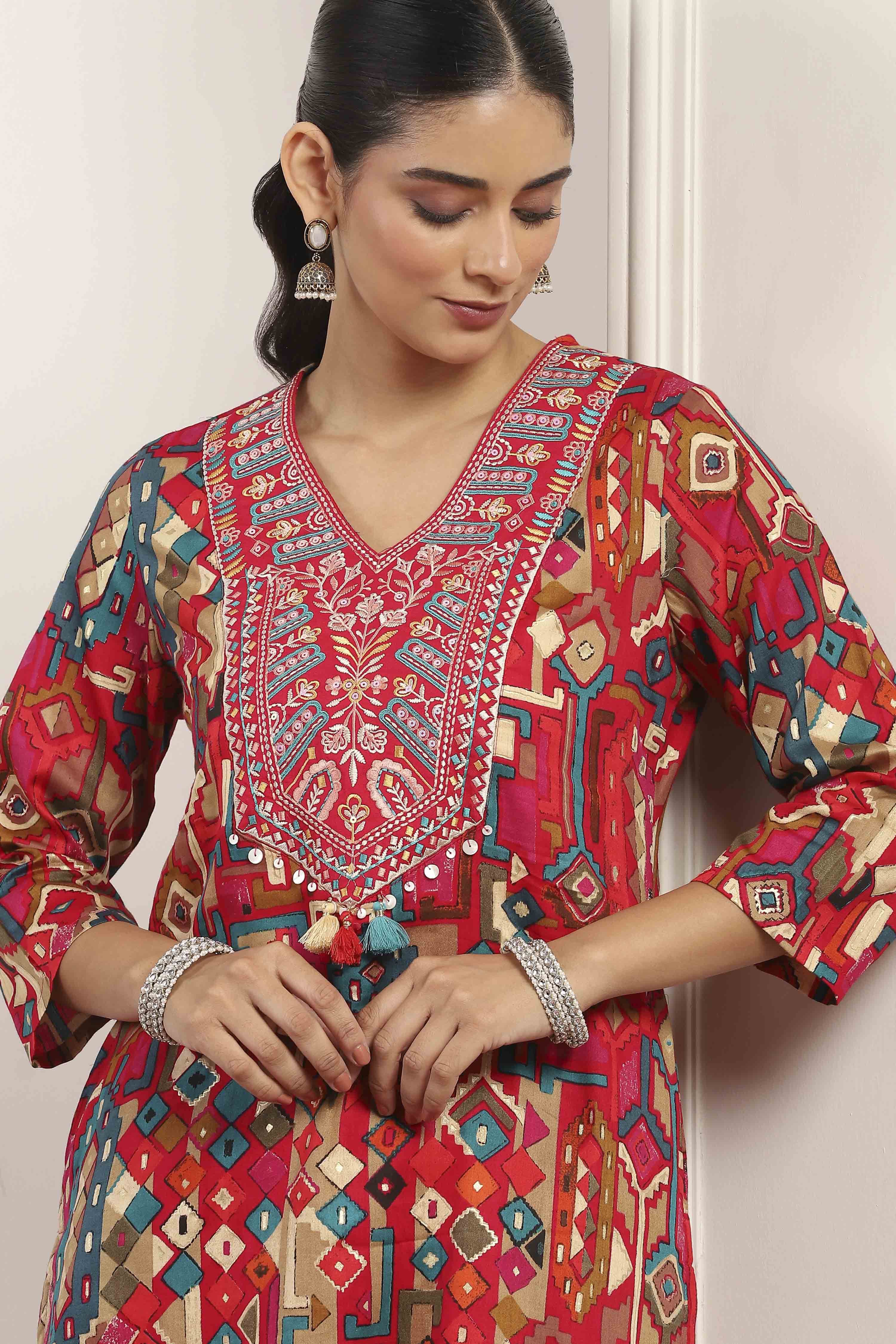 Red Cotton Straight Suit Sets image number 1
