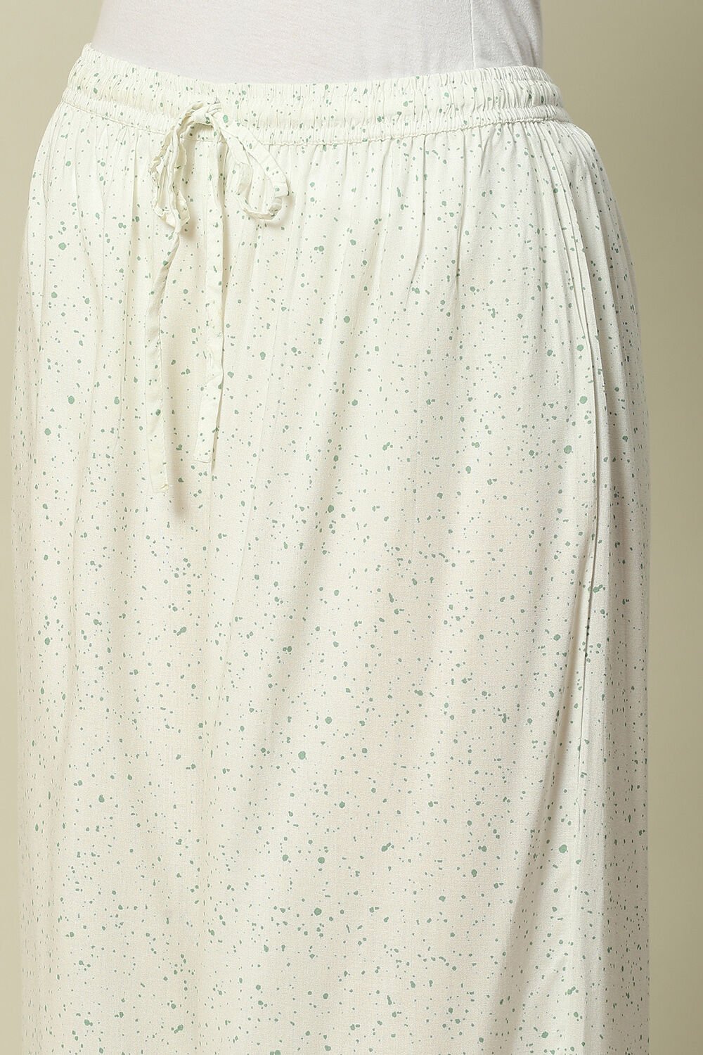 Green LIVA Straight Printed Palazzo image number 1