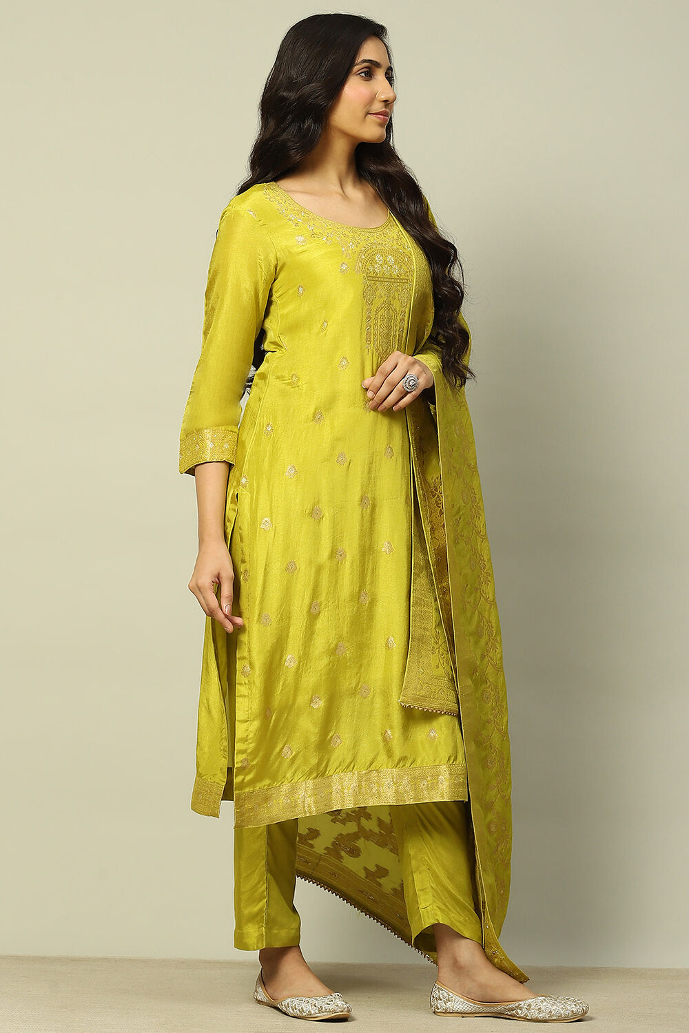 Green Viscose Blend Yarn Dyed Straight Festive Suit Set image number 5