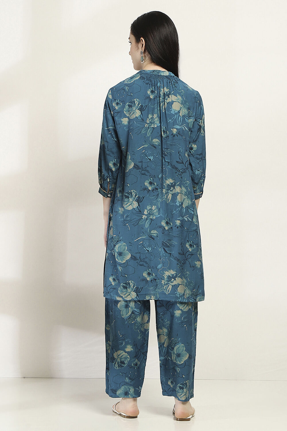 Blue Printed Straight Co-ord Set image number 4