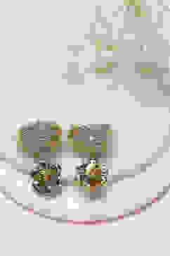 Red Brass Jhumka image number 2