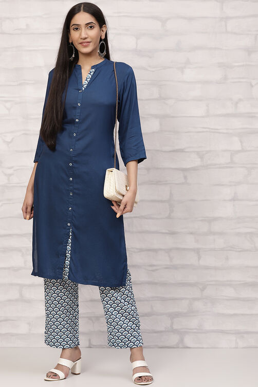 Fuschia Straight Printed Suit Set image number 6