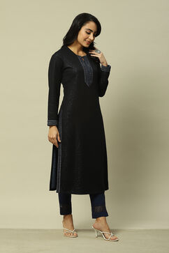 Black Cotton Blend Yarndyed Kurta image number 4