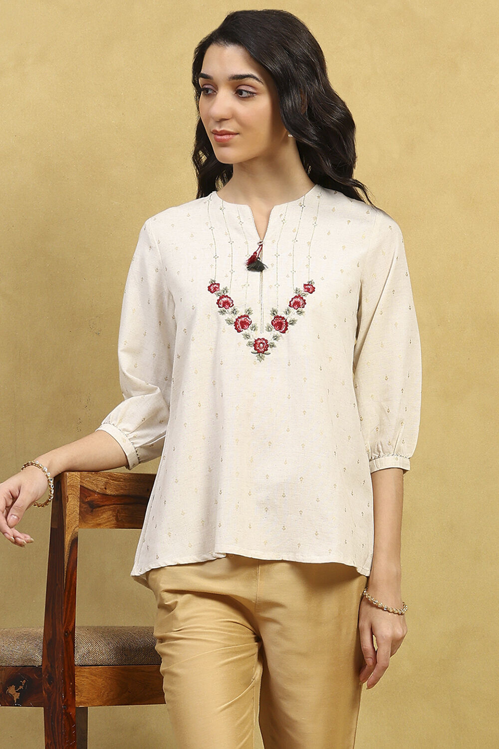 Natural Viscose Printed Straight Top image number 6