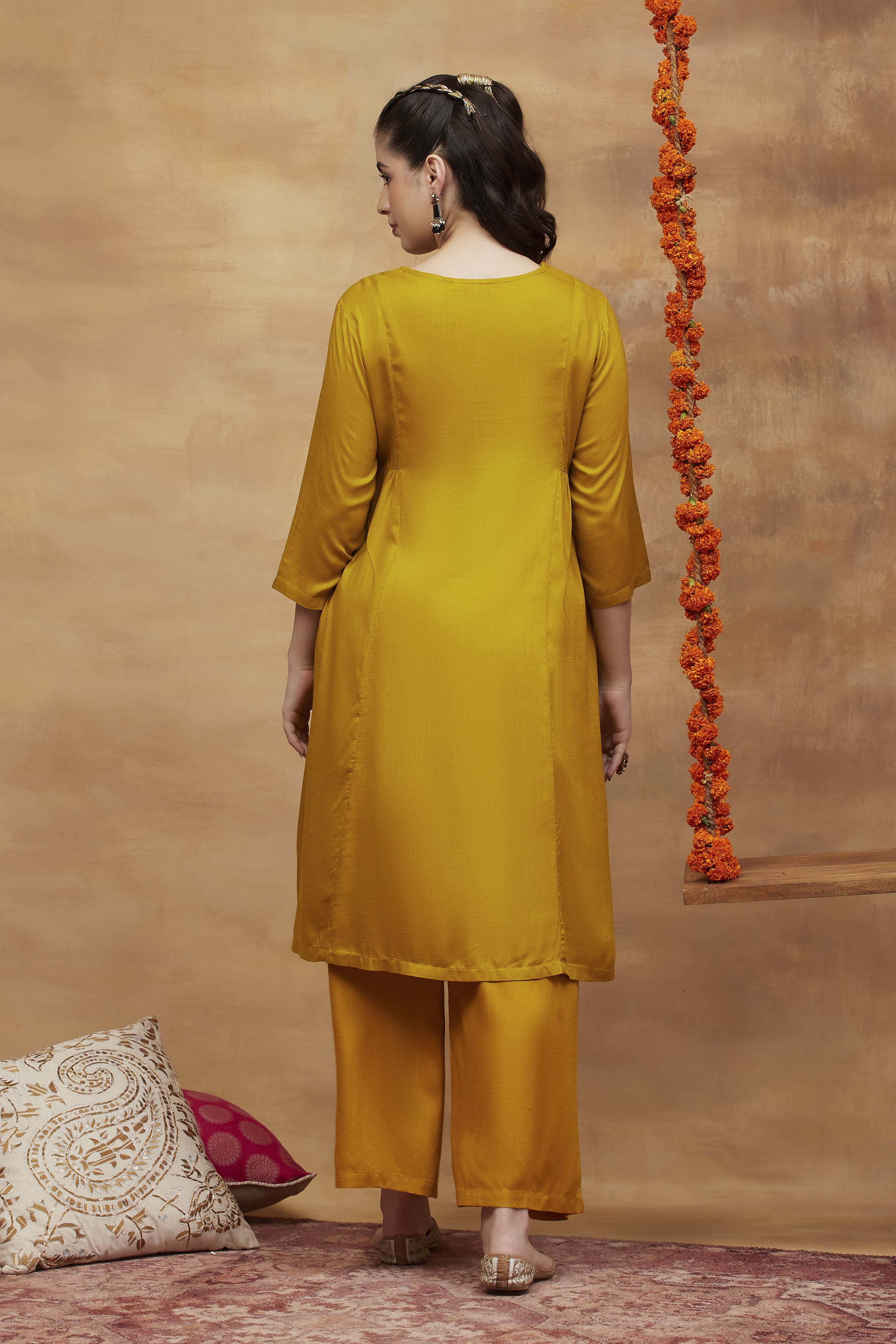 Yellow Viscose Rayon A-Line Solid  image number 5