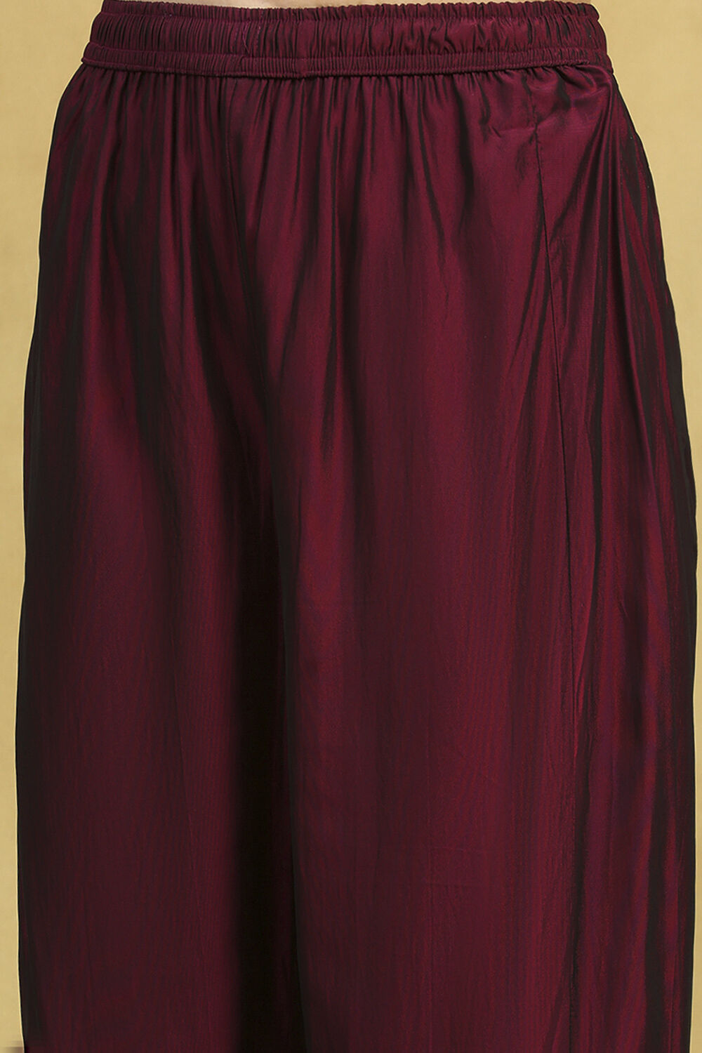 Wine Polyester Blend Solid Straight Suit Set image number 2