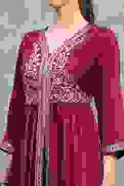 Red Viscose Rayon Embroidered Gathered Suit Set image number 1