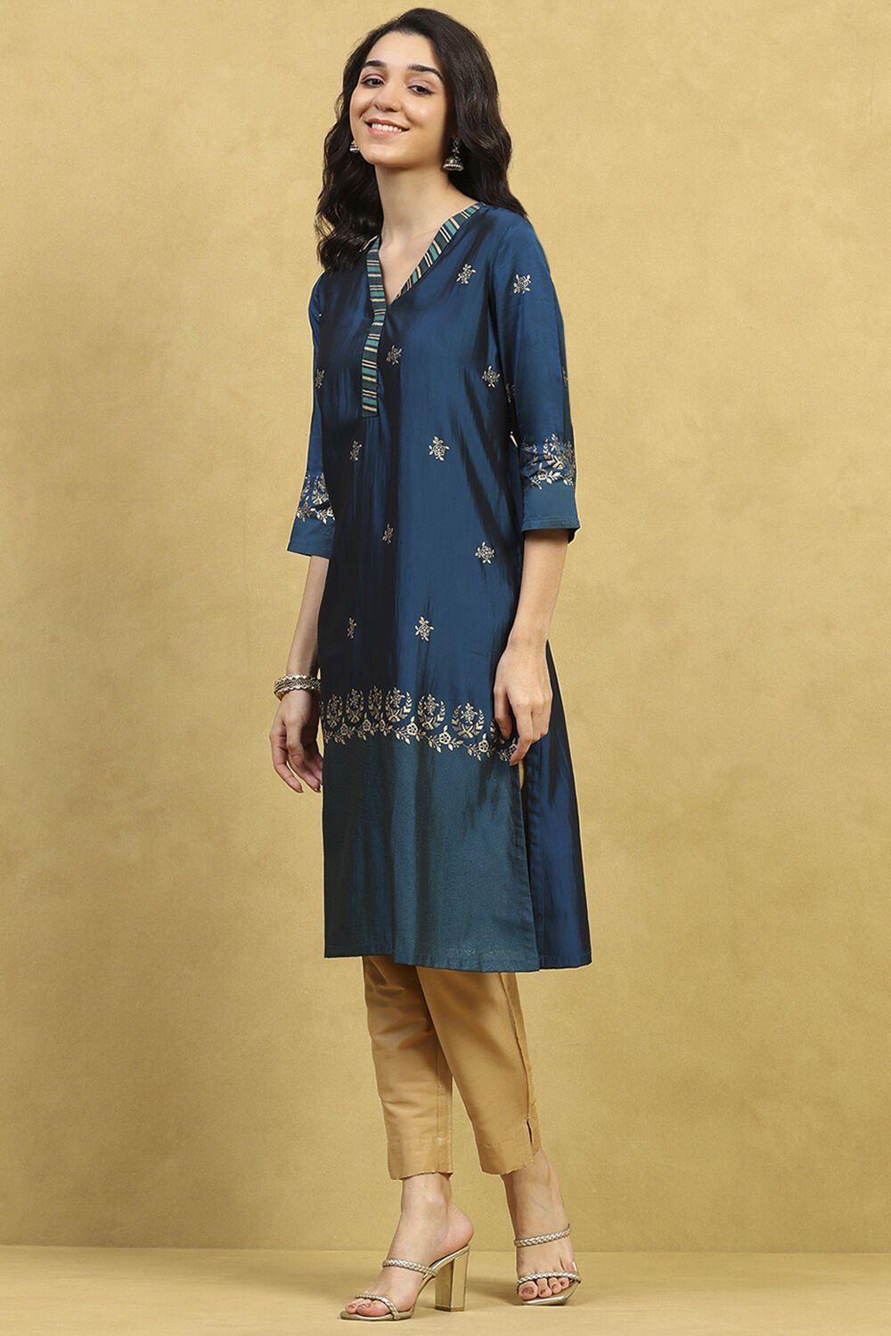 Blue Art Silk Printed Straight Kurta image number 2