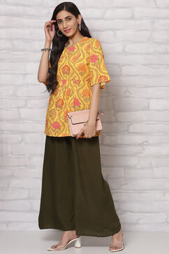 Yellow LIVA Short Top image number 5