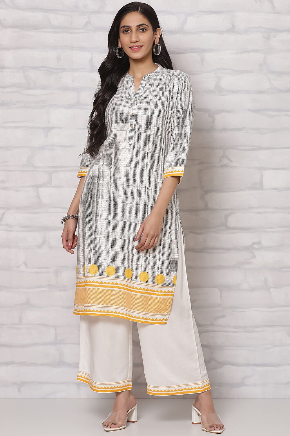 Rangriti clearance kurtis sale