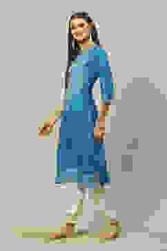 Blue LIVA Straight Printed Kurta image number 2