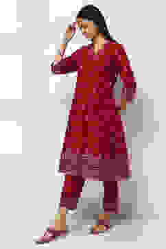 Maroon Cotton Printed Straight Kurta Set image number 3