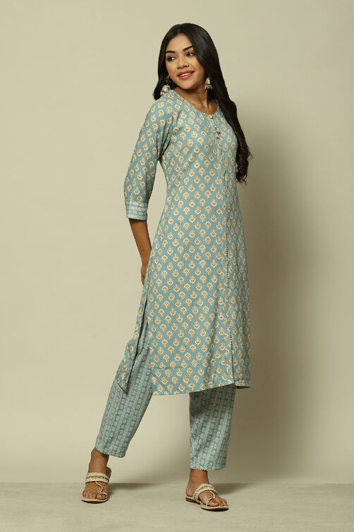 Blue Cotton Blend Straight Printed Kurta Palazzo Suit Set image number 5