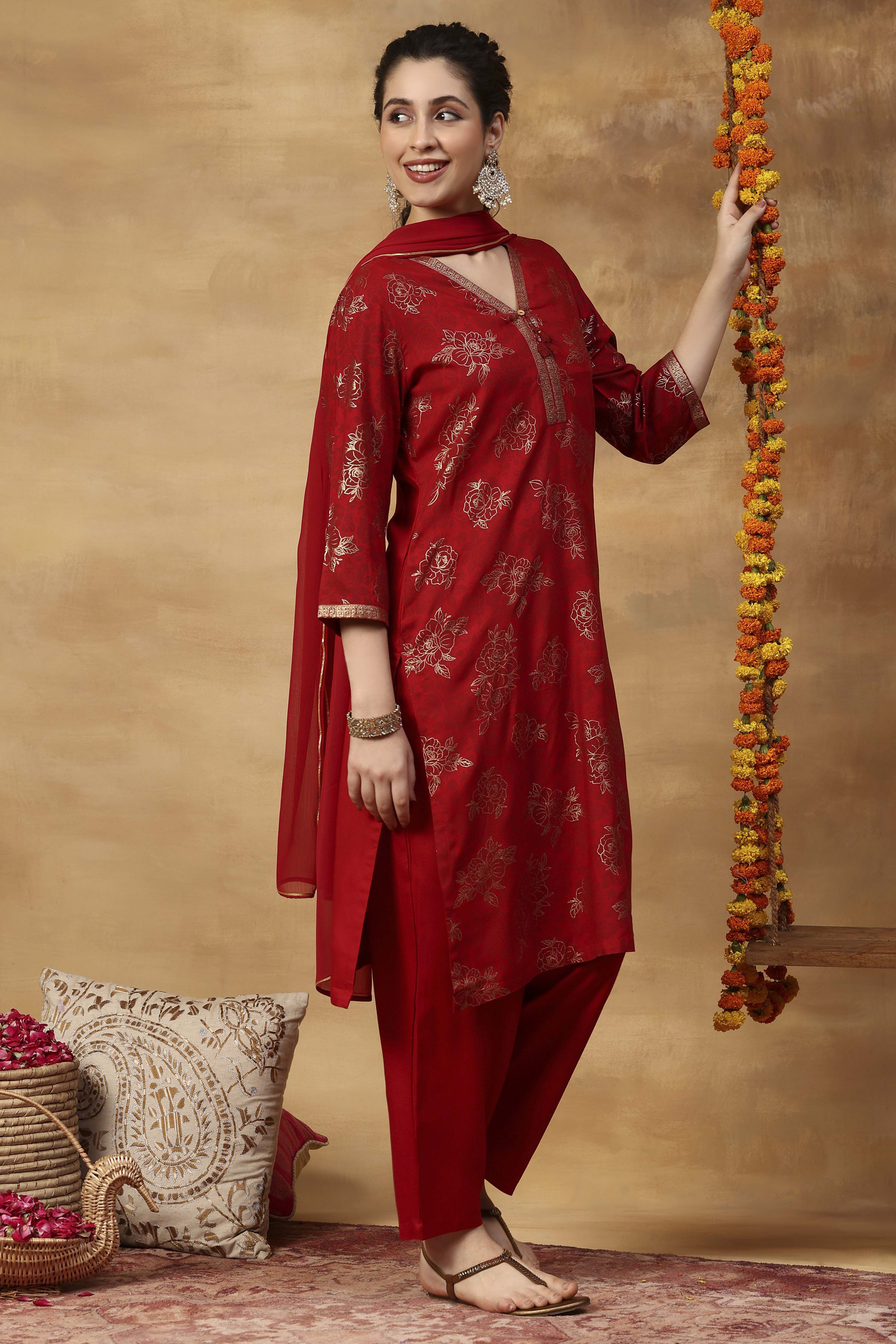 Red Printed Viscose Rayon Straight Kurta Set image number 4