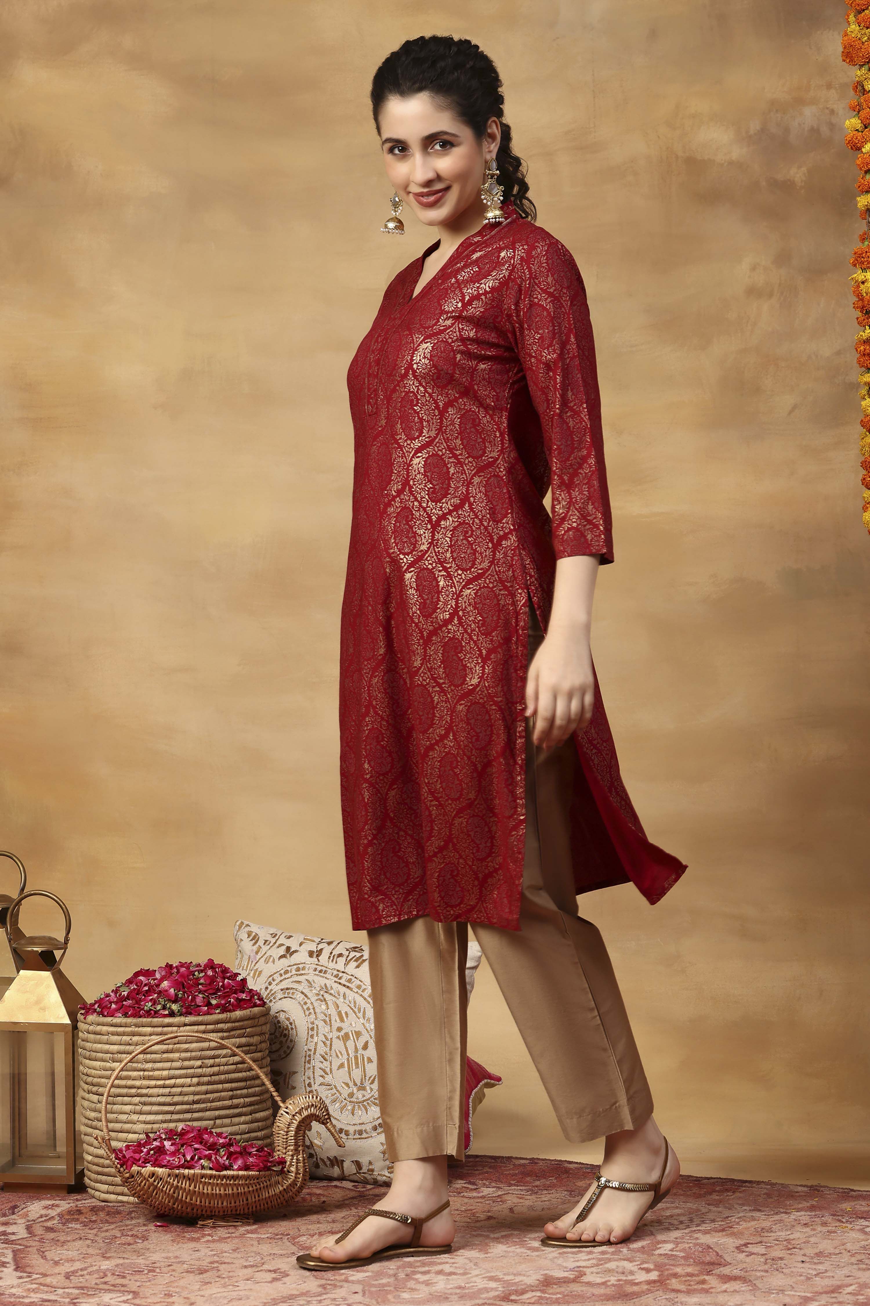 Red Printed Viscose Rayon Straight Kurta image number 2