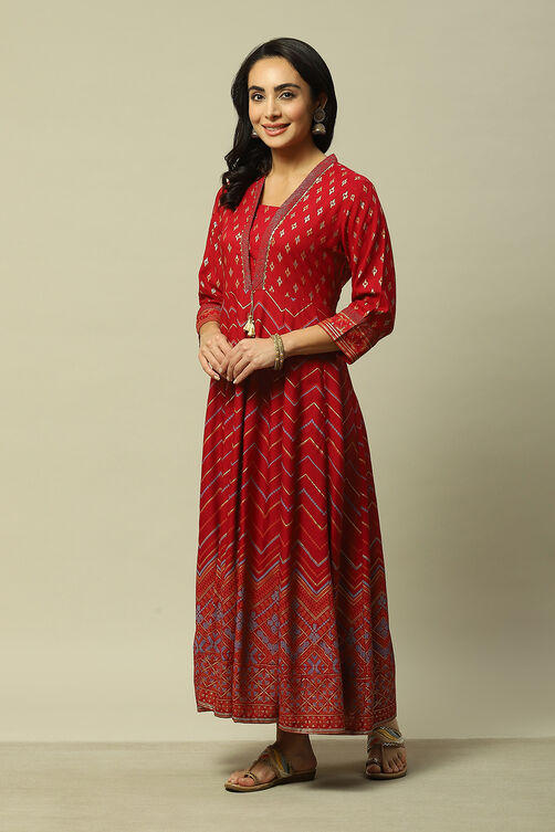 Red Viscose Tiered Printed Dress image number 2