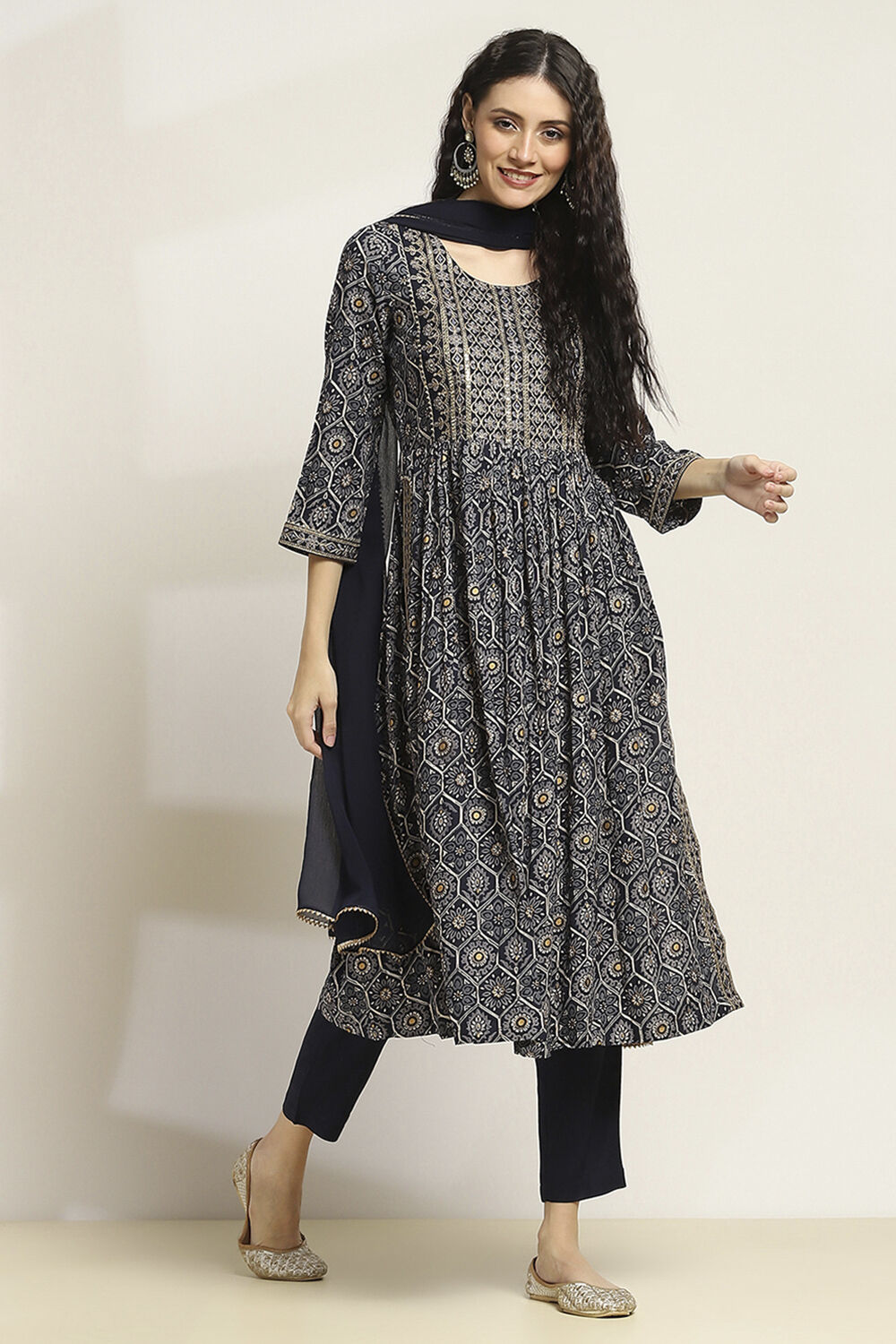 Navy Viscose Rayon Printed Gathered Suit Set image number 4