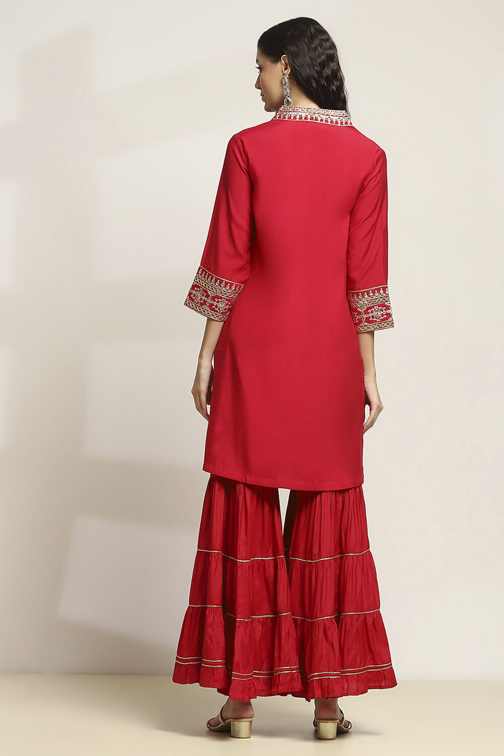 Red Solid Straight Suit Set image number 4