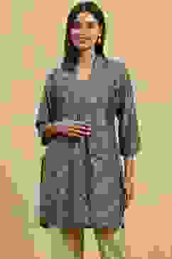 Navy Viscose Blend Printed Straight Top image number 5