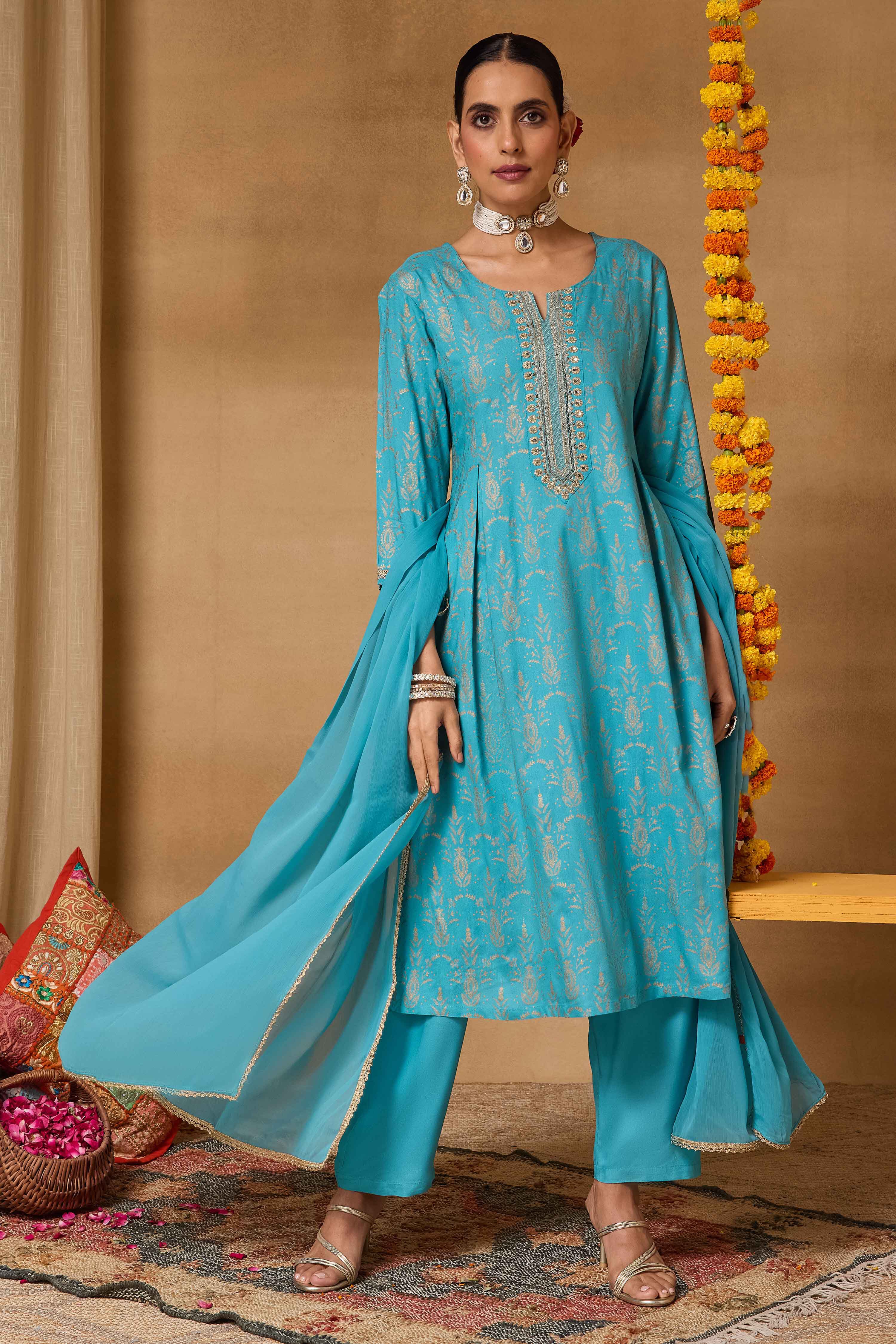 Red Viscose Rayon Straight Printed Suit Set image number 9