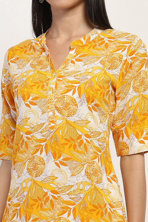 Yellow Printed Straight Kurta image number 1