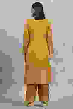 Yellow Polyester Yarndyed Straight Suit Set image number 4