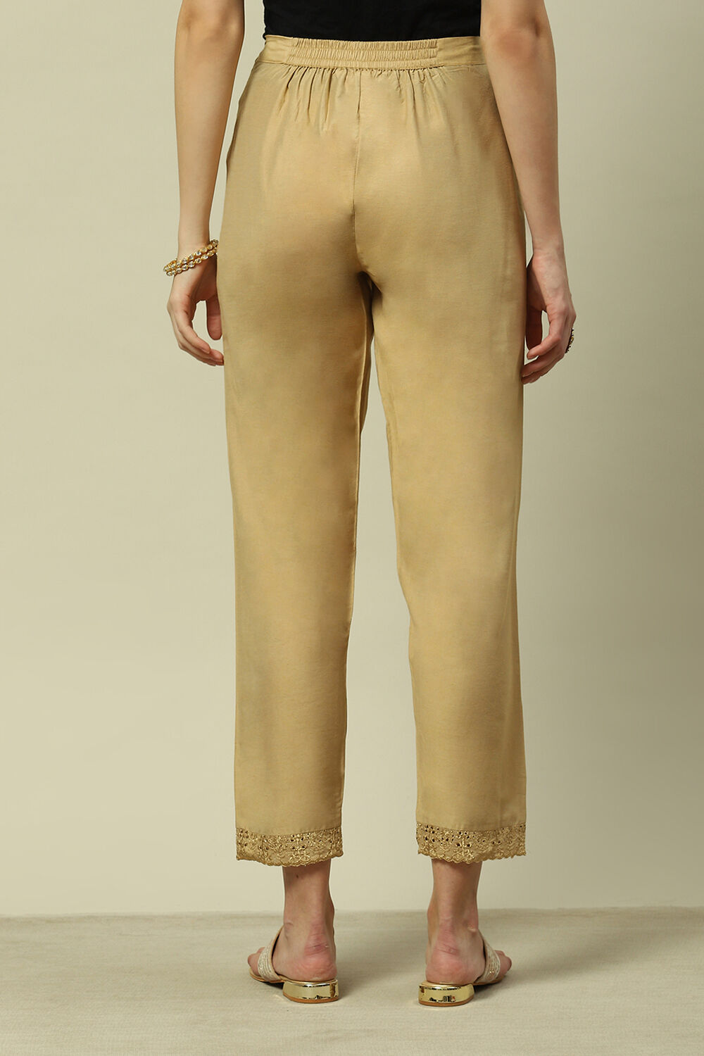 Gold-Toned Viscose Yard-Dyed Slim Fit Pants image number 4